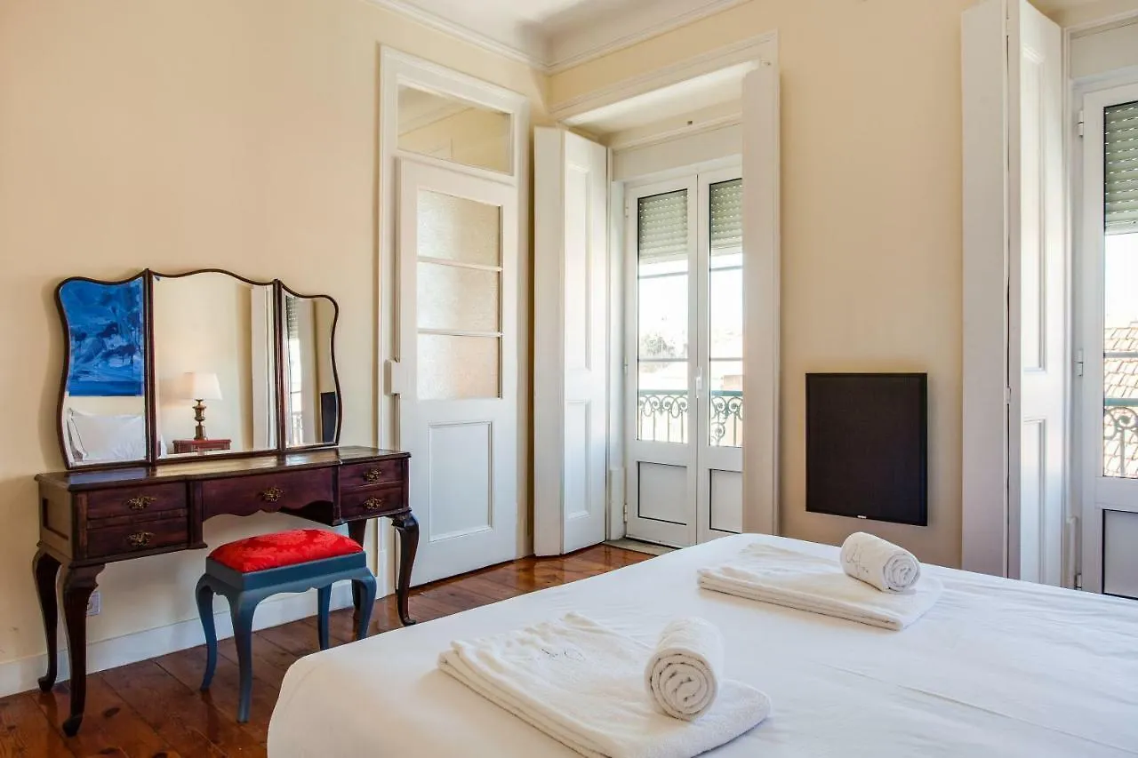 Joivy Fernando Pessoa Apartments Portugal
